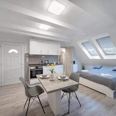 Apartment Agoston 1-2 - Lora,marci
