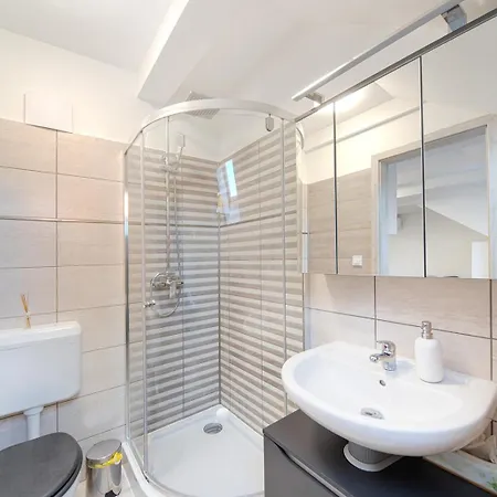 Agoston 1-2 - Lora,marci